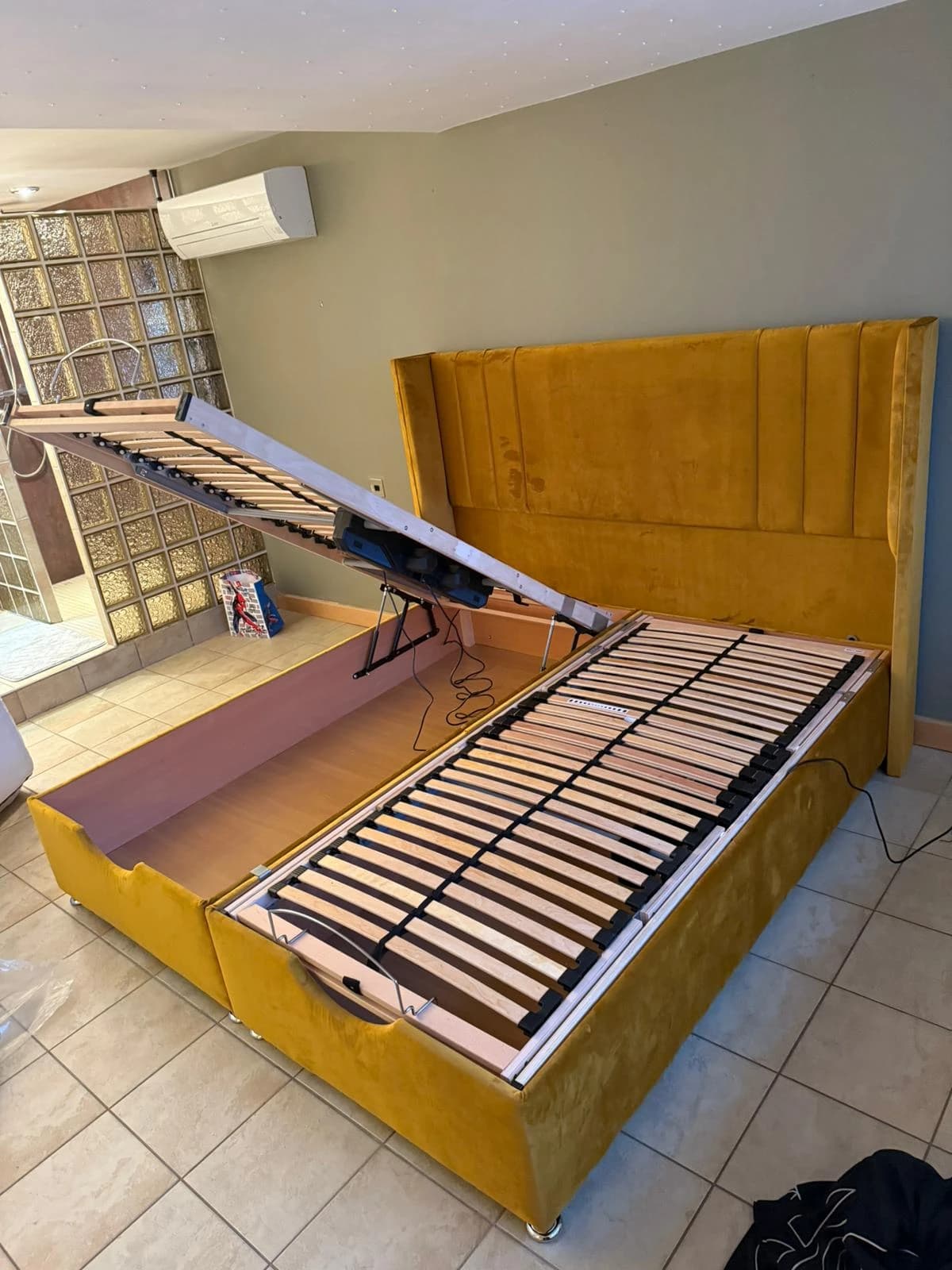 Mystere Gold Adjustable Bed